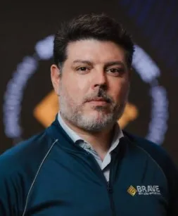 Leonardo Leão